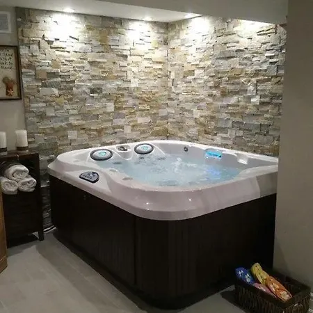 Villa Gemhouse - Jacuzzi Private